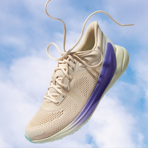 lululemon athletica Shoes - Lululemon Blissfeel Running Sneakers